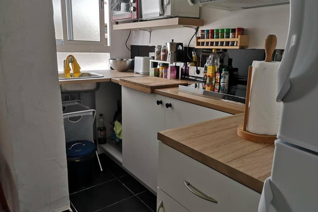 Apartamento Completo, 2Min De La Playa Málaga Eksteriør bilde